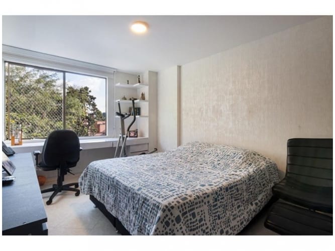 Apartamento de 4 alcobas en venta en Hsd. San Jose, Envigado, 140 m² · foto 8 de 12