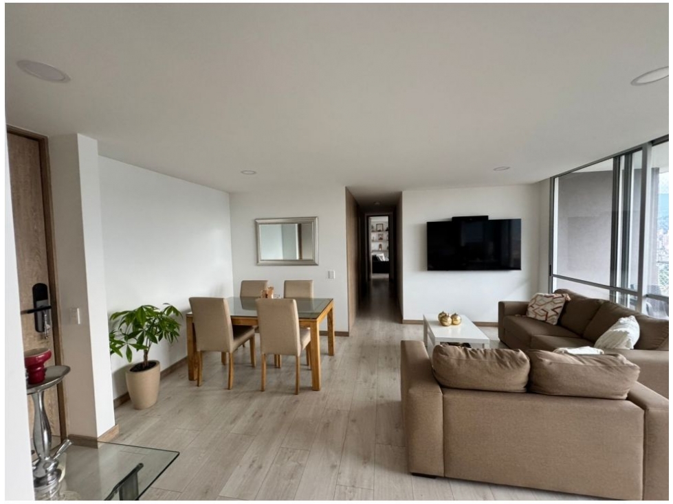 Apartamento en venta en Suramérica, Itagüí · foto 4 de 21