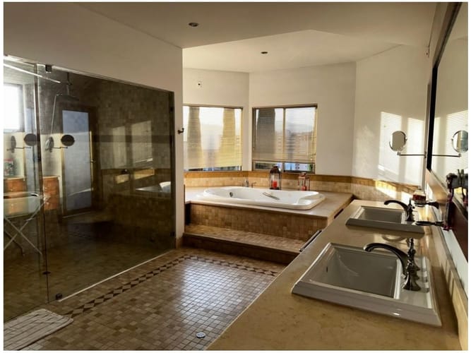 Casa de 4 alcobas en venta en Escobero, Envigado, 1752 m² · foto 11 de 15