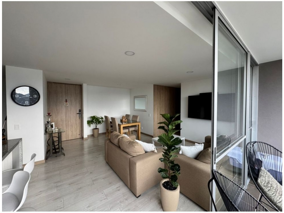 Apartamento en venta en Suramérica, Itagüí · foto 7 de 21