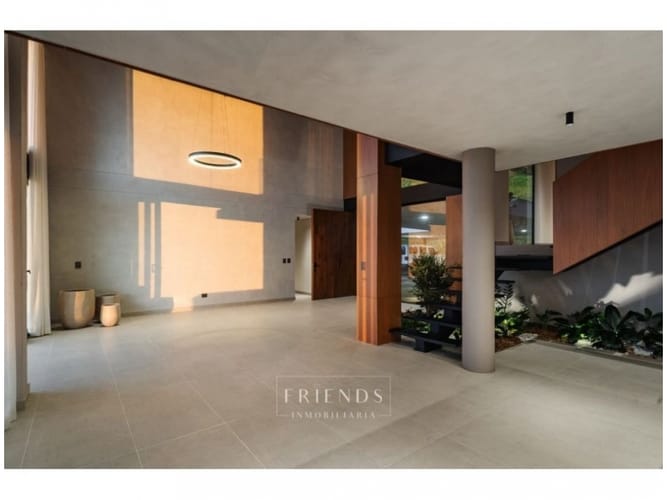 Casa de 4 alcobas en venta en El Poblado, Medellín, 350 m² · foto 5 de 18