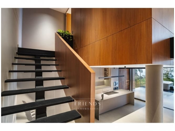 Casa de 4 alcobas en venta en El Poblado, Medellín, 350 m² · foto 15 de 18