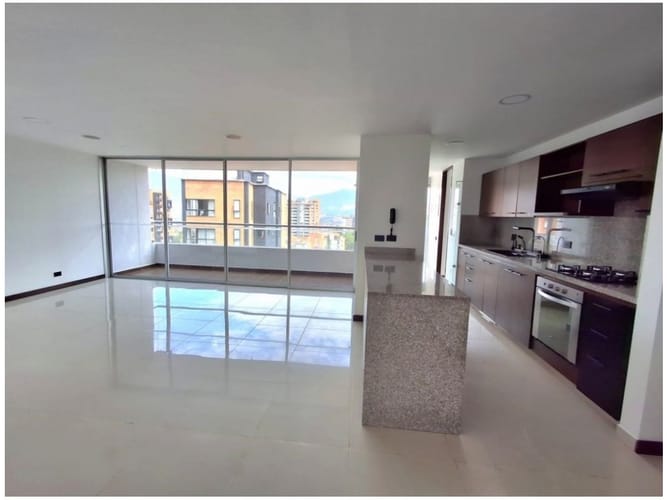 Apartamento en venta en Cumbres, Envigado · foto 7 de 24