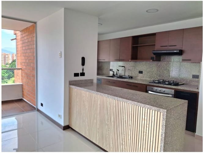 Apartamento en venta en Cumbres, Envigado · foto 10 de 24