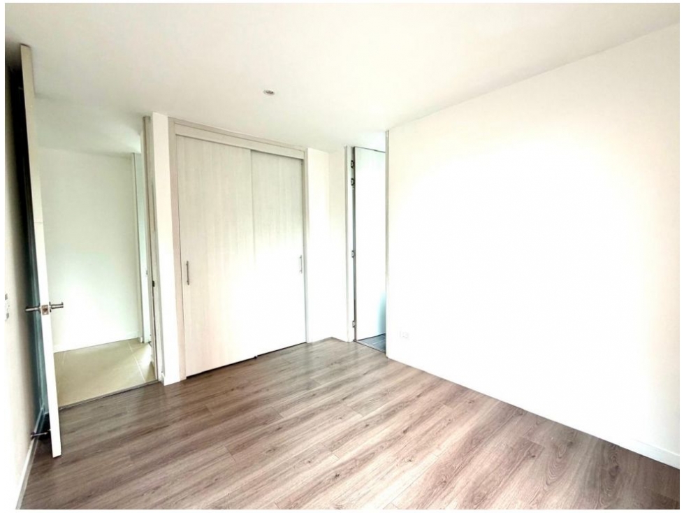 Apartamento en venta en Camino Verde, Envigado · foto 18 de 24