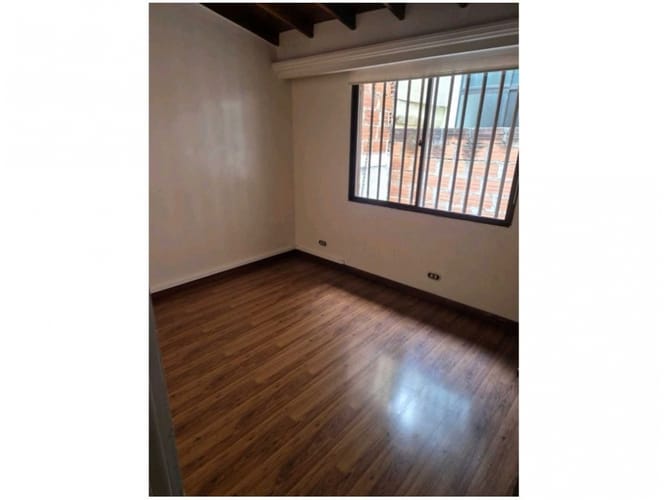 Casa de 4 alcobas en venta en Belén, Medellín, 101 m² · foto 7 de 16