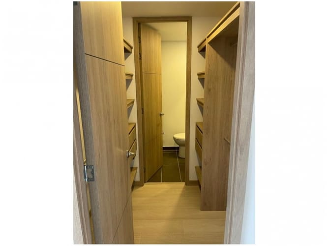 Apartamento de 3 alcobas en venta en El Chingui, Envigado, 84 m² · foto 7 de 16