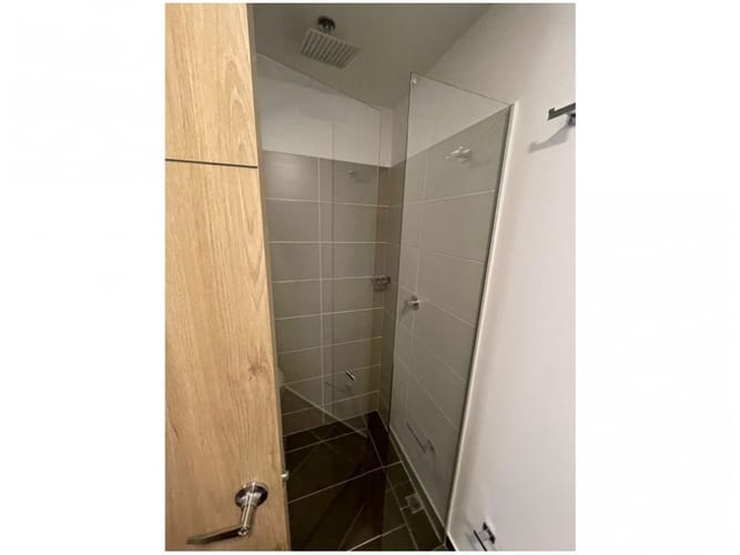 Apartamento de 3 alcobas en venta en El Chingui, Envigado, 84 m² · foto 10 de 16