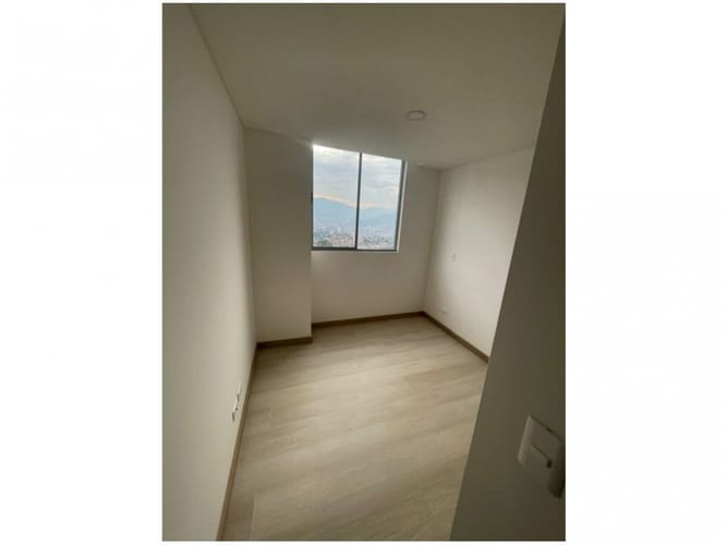 Apartamento de 3 alcobas en venta en El Chingui, Envigado, 84 m² · foto 14 de 16