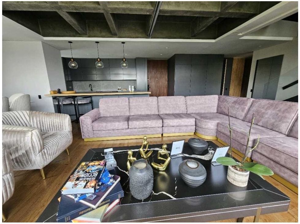 Apartamento en venta en El Poblado, Medellín · foto 4 de 24