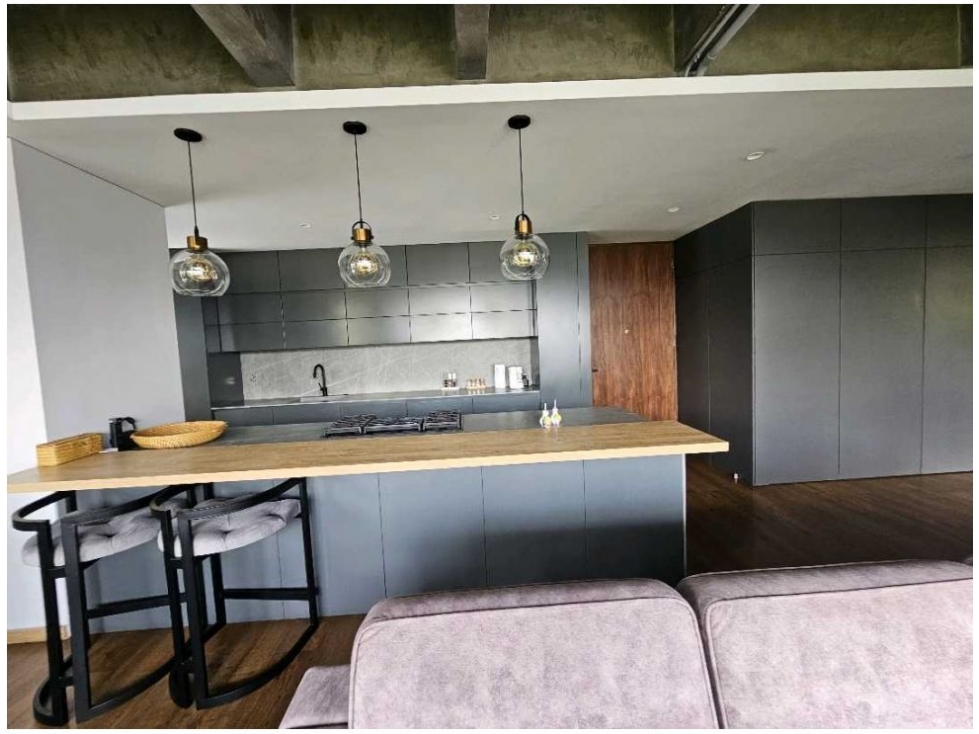 Apartamento en venta en El Poblado, Medellín · foto 6 de 24