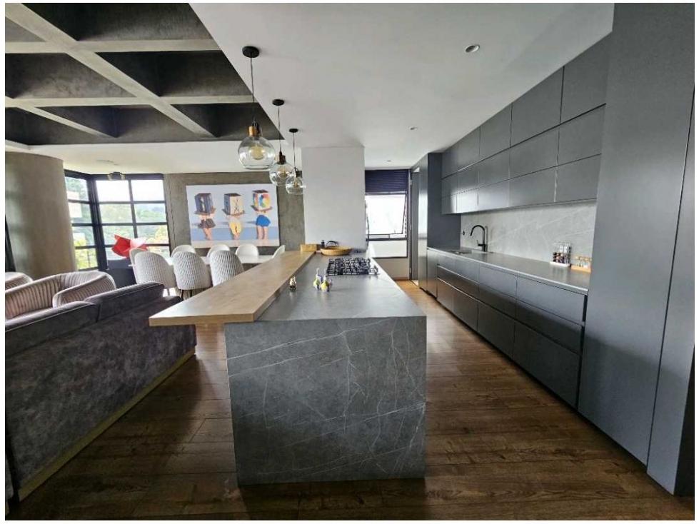 Apartamento en venta en El Poblado, Medellín · foto 8 de 24