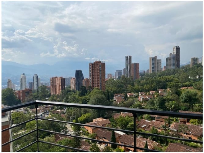 Apartamento de 3 alcobas en venta en El Poblado, Medellín, 267 m² · foto 7 de 22