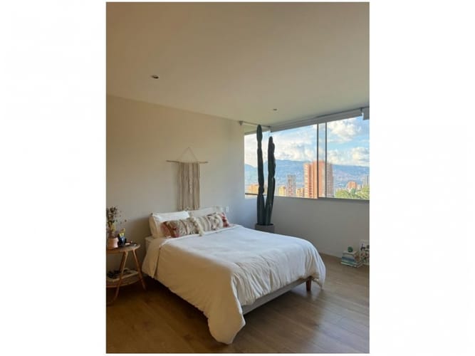 Apartamento de 3 alcobas en venta en El Poblado, Medellín, 267 m² · foto 14 de 22
