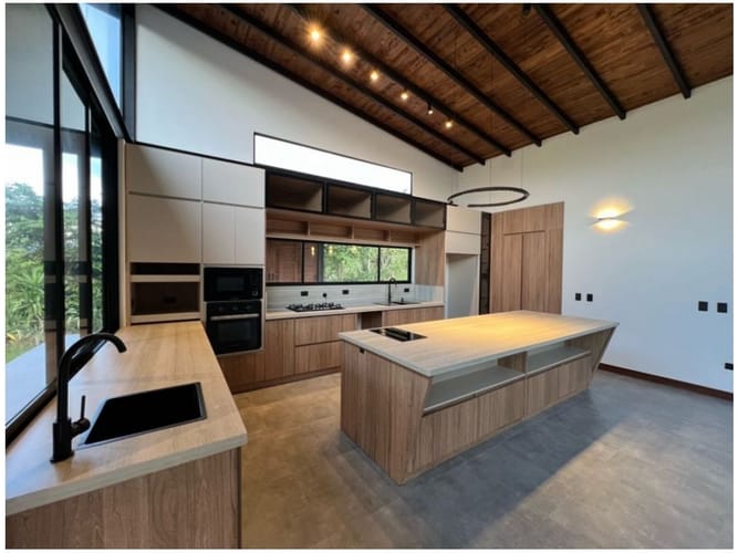 Casa de 3 alcobas en venta en Pantanillo, El Retiro, 400 m² · foto 3 de 24