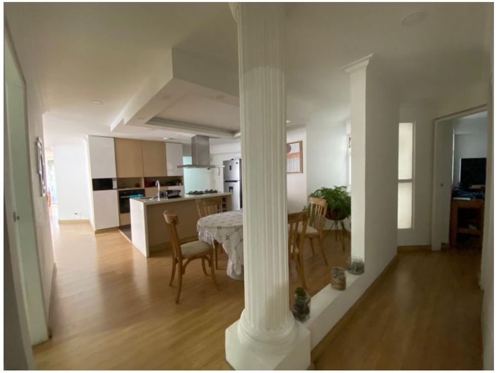 Apartamento en venta en Laureles, Medellín · foto 7 de 18
