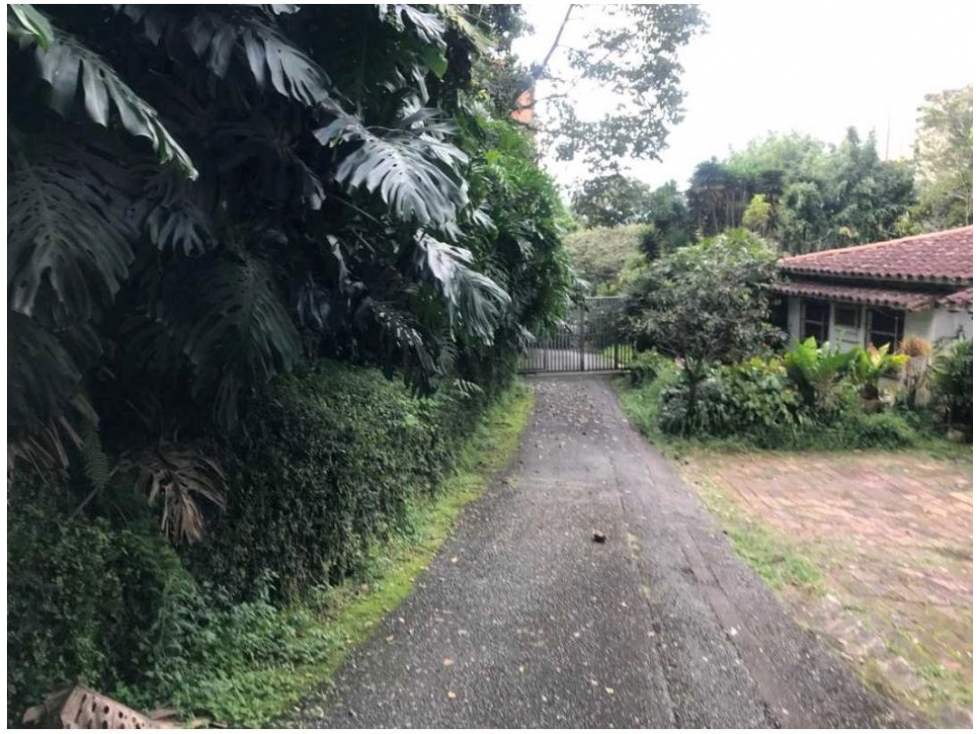 Bild 2 för fastigheten som annonseras i Medellín