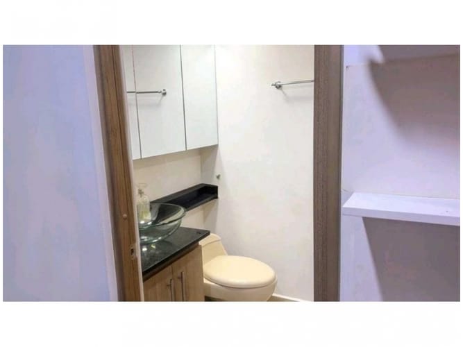 Apartamento de 3 alcobas en venta en Belén, Medellín, 86 m² · foto 9 de 19