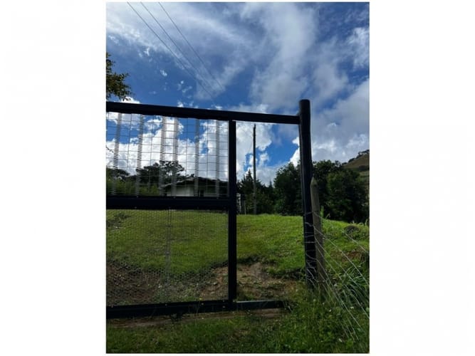 Lote en venta en El Retiro, 4249 m² · foto 4 de 14