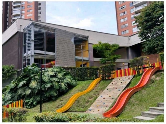 Apartamento de 3 alcobas en venta en Belén, Medellín, 86 m² · foto 18 de 19