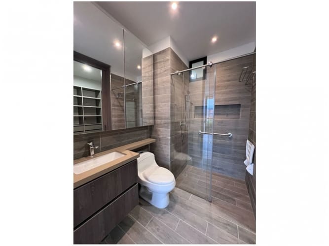 Apartamento de 1 alcoba en venta en San Lucas, Medellín, 52 m² · foto 4 de 23
