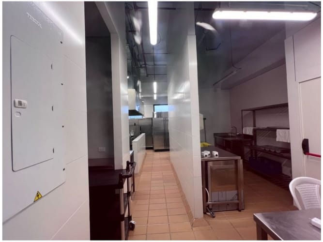 Apartamento de 1 alcoba en venta en San Lucas, Medellín, 52 m² · foto 11 de 23