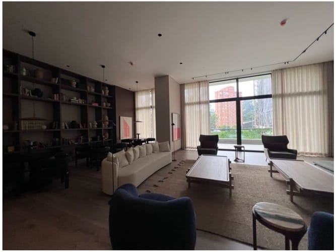Apartamento de 1 alcoba en venta en San Lucas, Medellín, 52 m² · foto 12 de 23