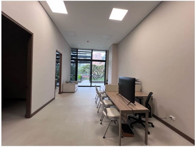 Apartamento de 1 alcoba en venta en San Lucas, Medellín, 52 m² · foto 19 de 23