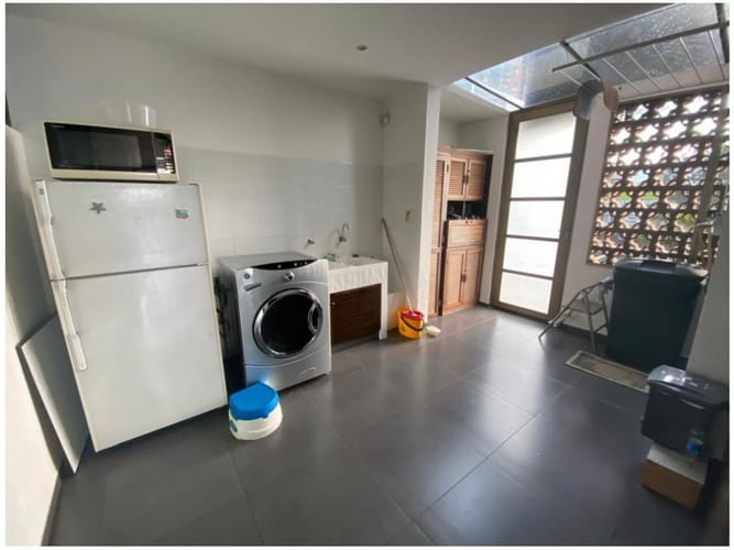 Casa de 4 alcobas en venta en Las Lomitas, Sabaneta, 1392 m² · foto 12 de 24