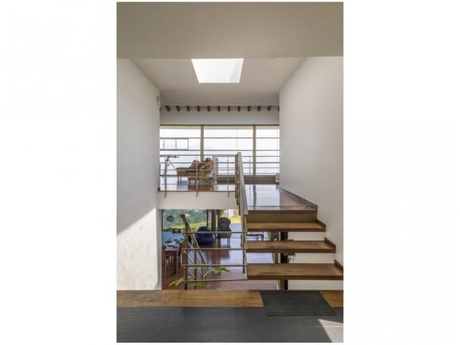 Casa de 4 alcobas en venta en Las Lomitas, Sabaneta, 1392 m² · foto 17 de 24