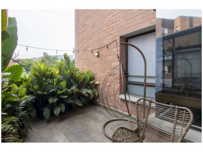Apartamento de 3 alcobas en venta en Las Lomas, Medellín, 300 m² · foto 6 de 11