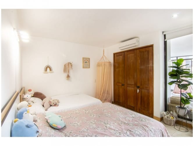 Apartamento de 3 alcobas en venta en Las Lomas, Medellín, 300 m² · foto 9 de 11