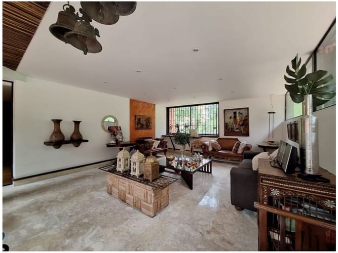Apartamento de 3 alcobas en venta en Los Naranjos, Medellín, 174 m² · foto 10 de 24