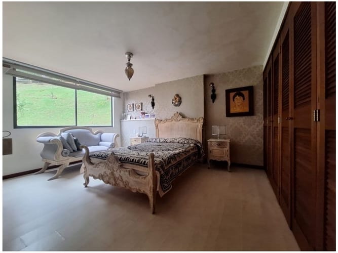 Apartamento de 3 alcobas en venta en Los Naranjos, Medellín, 174 m² · foto 13 de 24