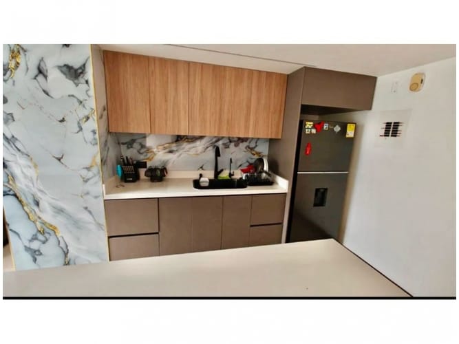 Apartamento de 3 alcobas en venta en El Poblado, Medellín, 151 m² · foto 7 de 24