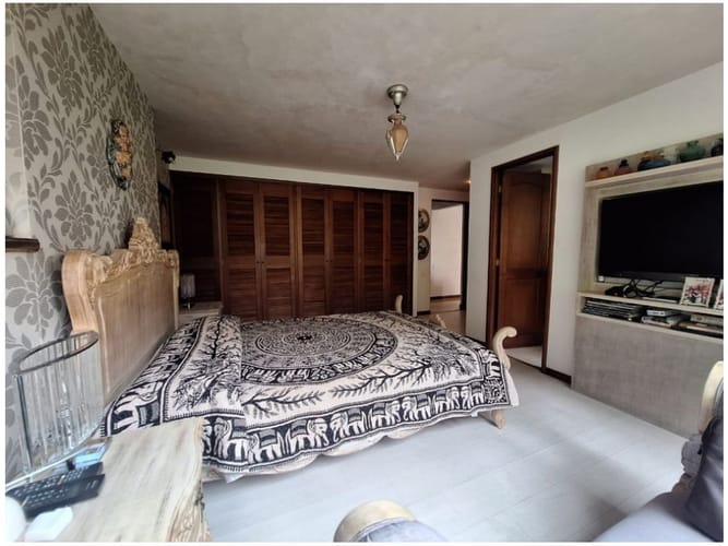 Apartamento de 3 alcobas en venta en Los Naranjos, Medellín, 174 m² · foto 15 de 24