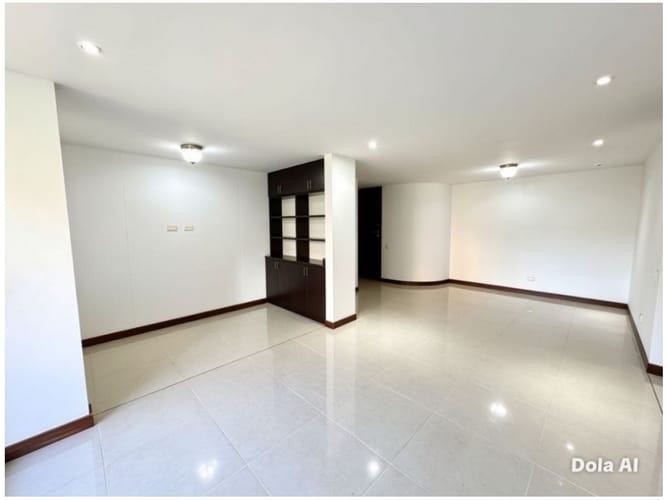 Apartamento de 3 alcobas en venta en Medellín, 110 m² · foto 5 de 16