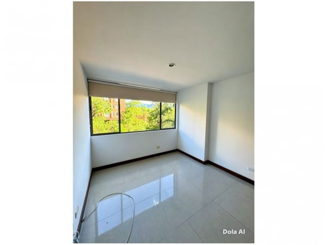 Apartamento de 3 alcobas en venta en Medellín, 110 m² · foto 11 de 16