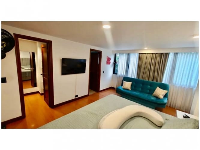 Apartamento de 3 alcobas en venta en El Poblado, Medellín, 151 m² · foto 17 de 24