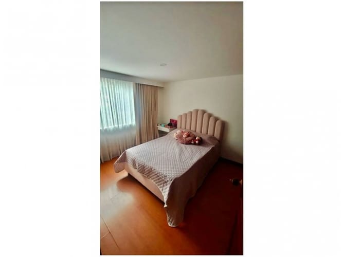 Apartamento de 3 alcobas en venta en El Poblado, Medellín, 151 m² · foto 21 de 24