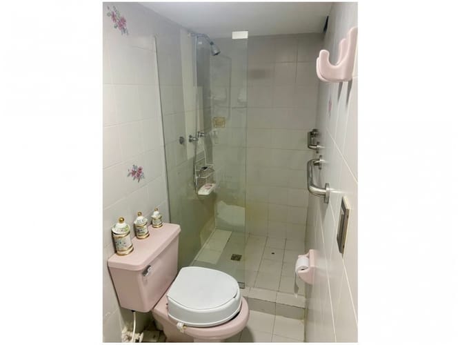 Casa de 5 alcobas en venta en Belén, Medellín, 177 m² · foto 18 de 24