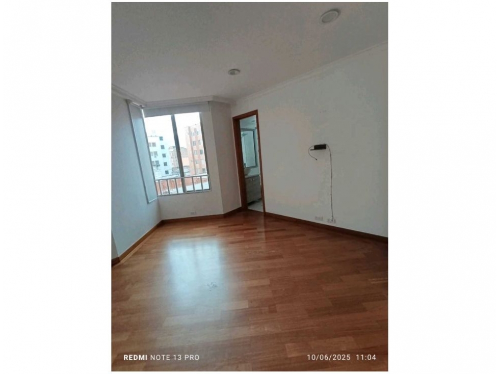 Apartamento en venta en Laureles, Medellín · foto 19 de 24