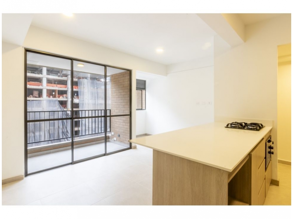 Apartamento en venta en El Poblado, Medellín · foto 5 de 21