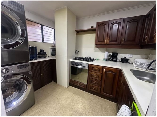 Apartamento de 3 alcobas en venta en El Diamante No. 2, Medellín, 96 m² · foto 3 de 19