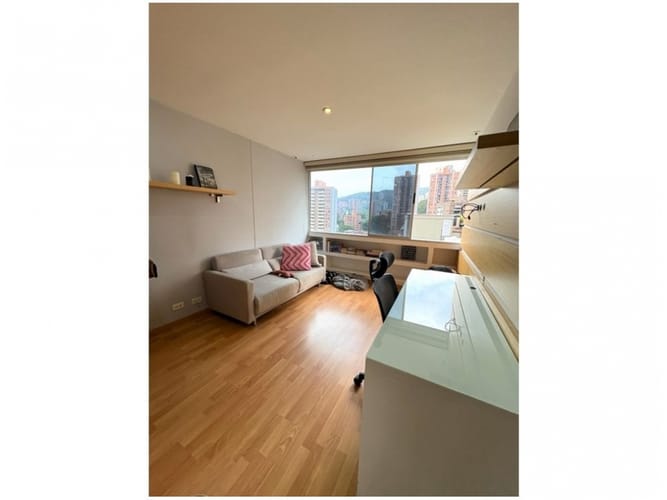 Apartamento de 2 alcobas en venta en La Florida, Medellín, 132 m² · foto 9 de 14