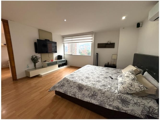 Apartamento de 2 alcobas en venta en La Florida, Medellín, 132 m² · foto 10 de 14