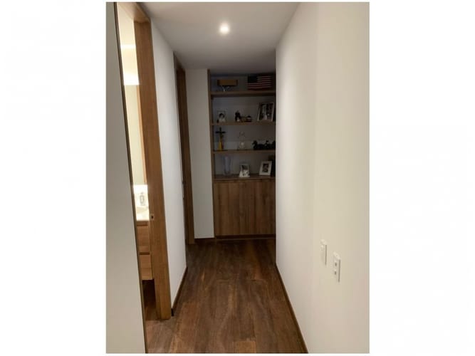 Apartamento de 2 alcobas en venta en Vía Las Palmas, El Retiro, 136 m² · foto 11 de 24