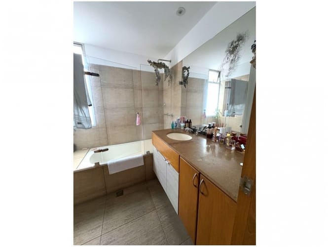 Apartamento de 2 alcobas en venta en La Florida, Medellín, 132 m² · foto 13 de 14