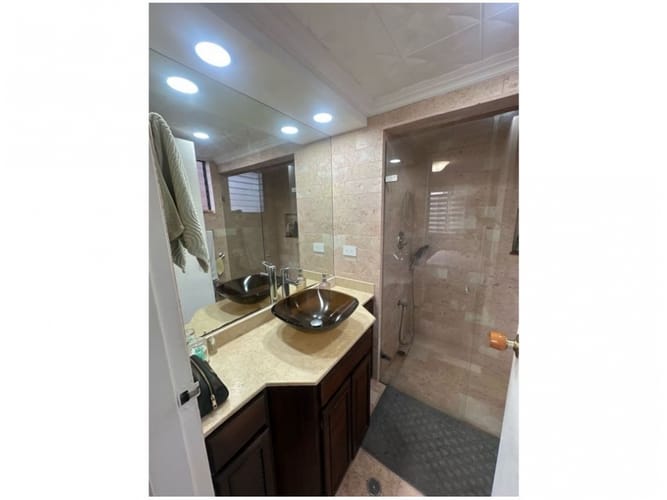 Apartamento de 3 alcobas en venta en El Diamante No. 2, Medellín, 96 m² · foto 15 de 19