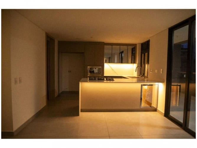Apartamento de 3 alcobas en venta en El Danubio, Medellín, 123 m² · foto 4 de 24